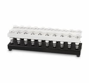 Place the TINY column strips on top of the GC vials. | © LCTech GmbH