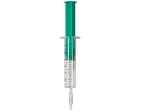 Spritze mit aufgesetzter Multi-Mykotoxin Säule CrossTOX | © LCTech GmbH